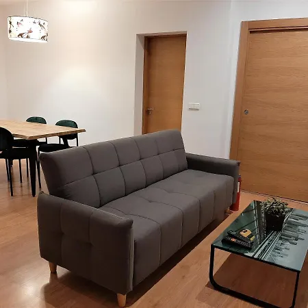 The Lucky Flats - Artilleros Apartment