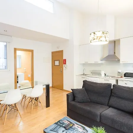 The Lucky Flats - Artilleros Apartment