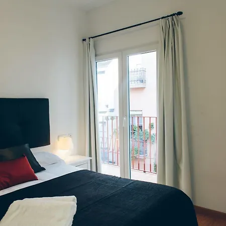 The Lucky Flats - Artilleros Apartment *